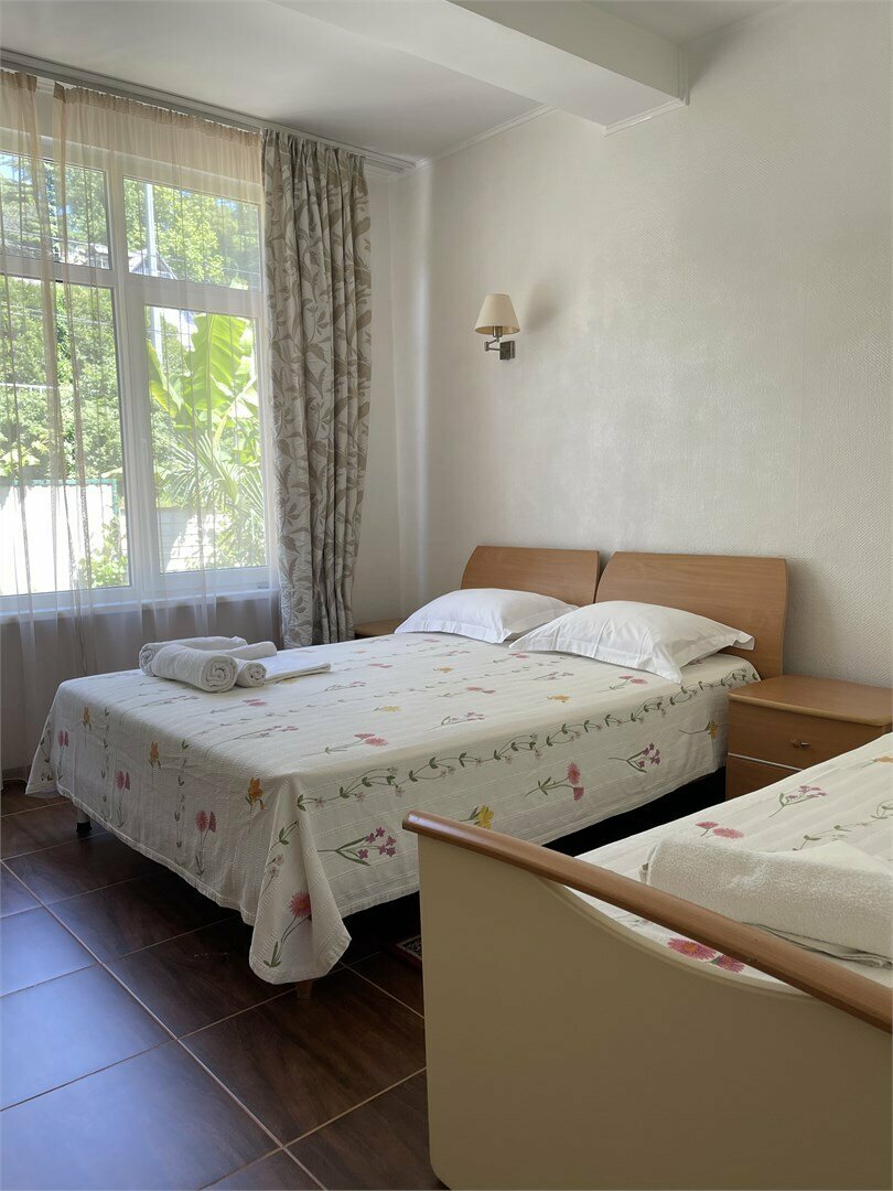 Гостиница Пионер Лоо