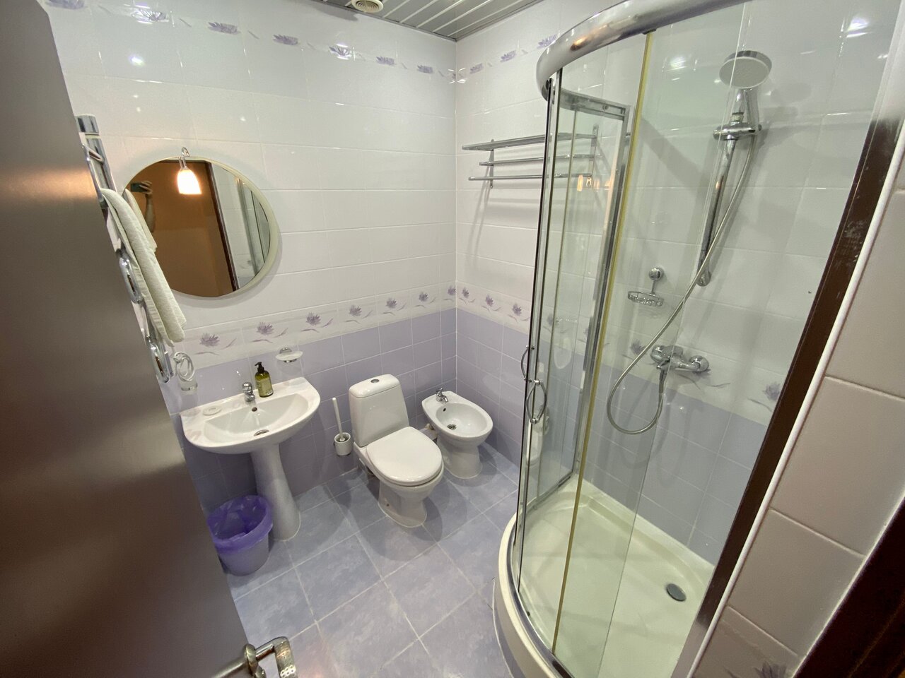 Гостиница Пионер Лоо-17