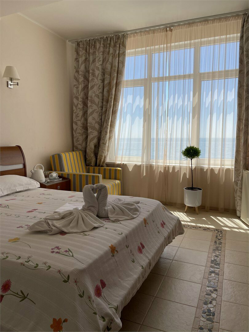 Гостиница Пионер Лоо