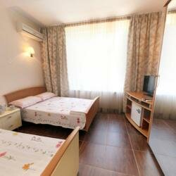 Гостиница Пионер Лоо-77