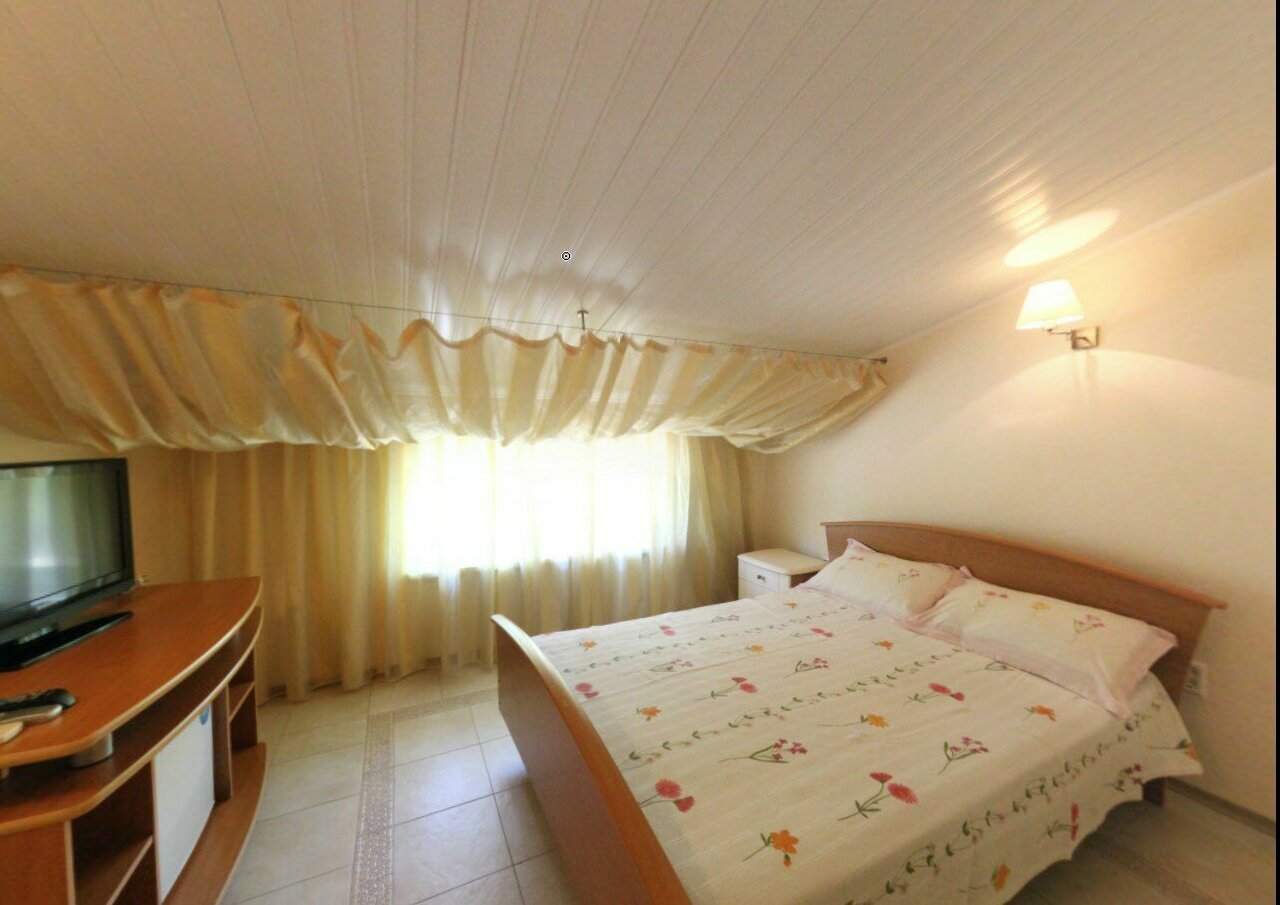 Гостиница Пионер Лоо