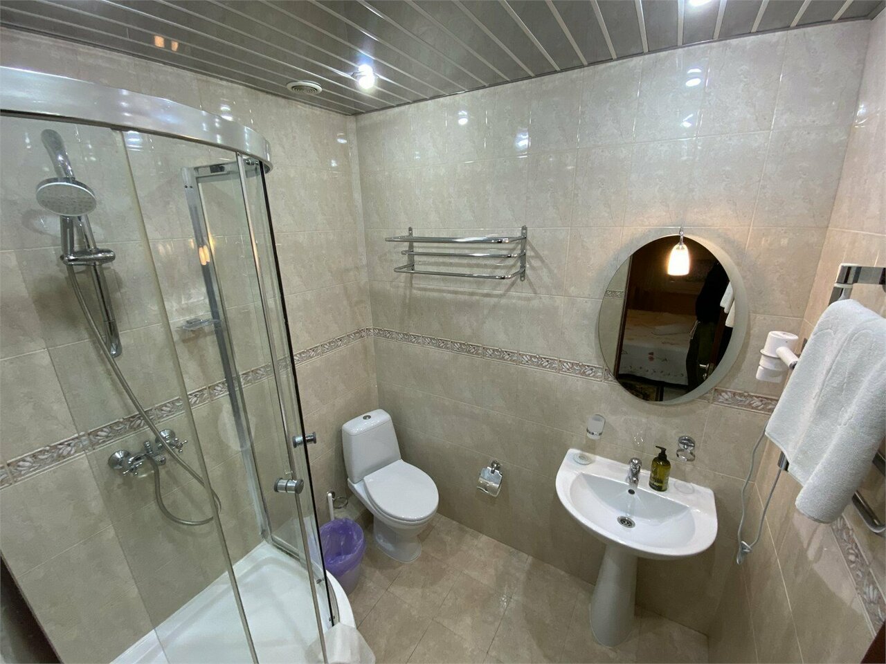 Гостиница Пионер Лоо