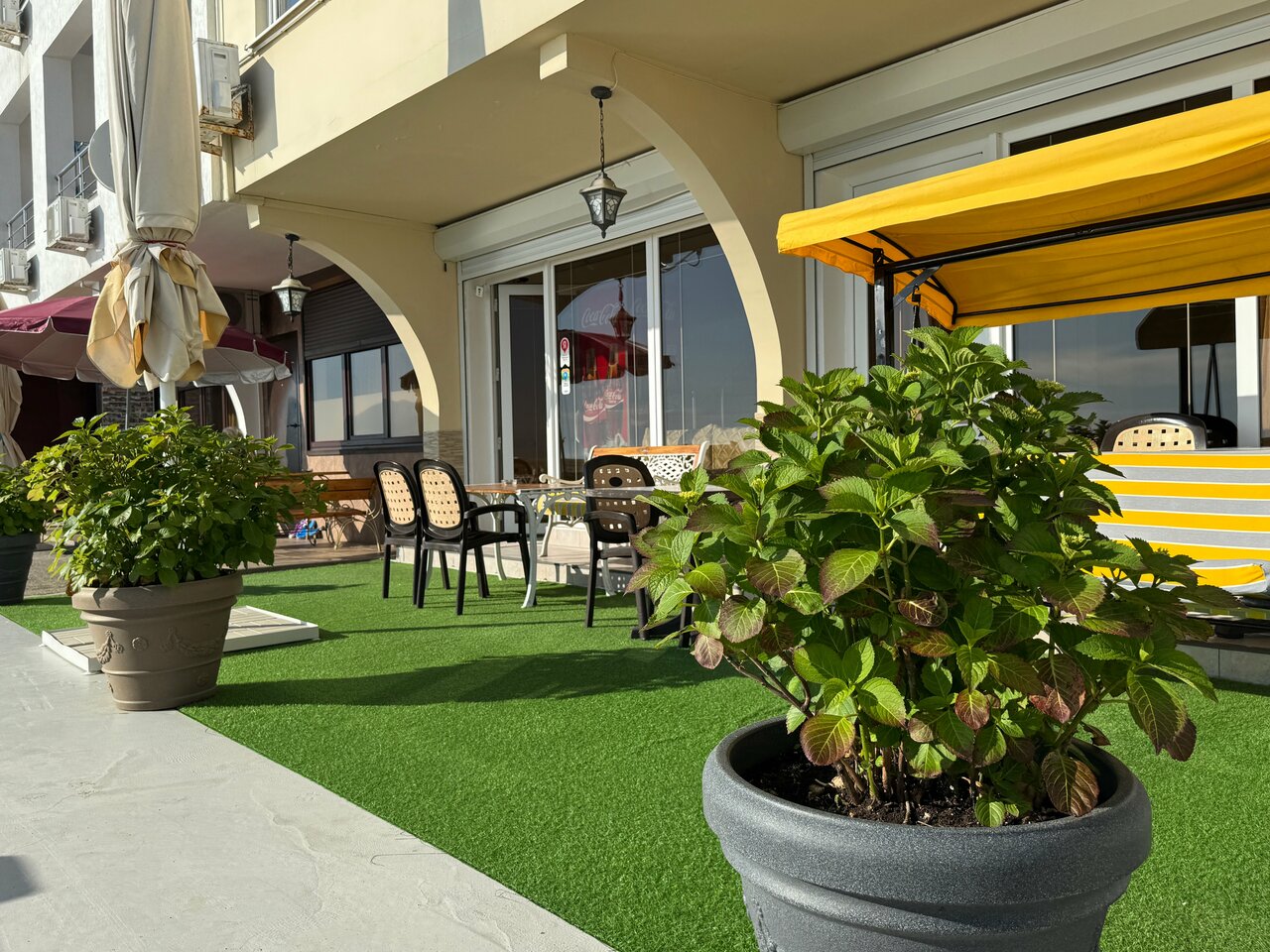 Гостиница Пионер Лоо-104