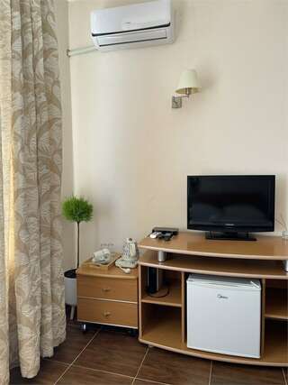 Гостиница Пионер Лоо Трехместный номер Делюкс с видом на море-6