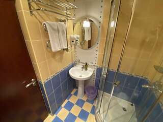 Гостиница Пионер Лоо-5