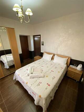 Гостиница Пионер Лоо Двухместный номер Делюкс с 1 кроватью или 2 отдельными кроватями, вид на море-9