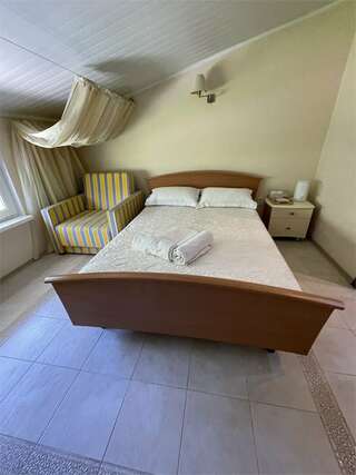 Гостиница Пионер Лоо Стандартный двухместный номер с 1 кроватью-1