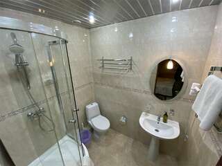 Гостиница Пионер Лоо Двухместный номер Делюкс с 1 кроватью или 2 отдельными кроватями, вид на море-5