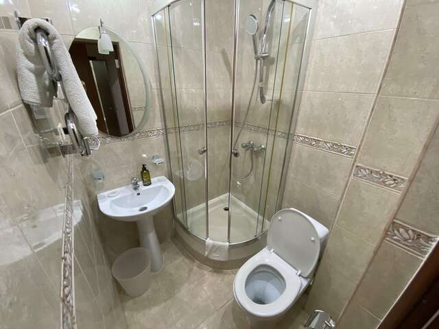 Гостиница Пионер Лоо-51