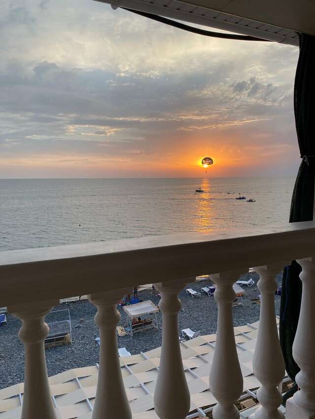 Гостиница Пионер Лоо-13