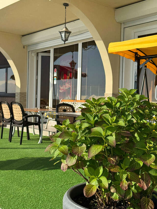 Гостиница Пионер Лоо-110