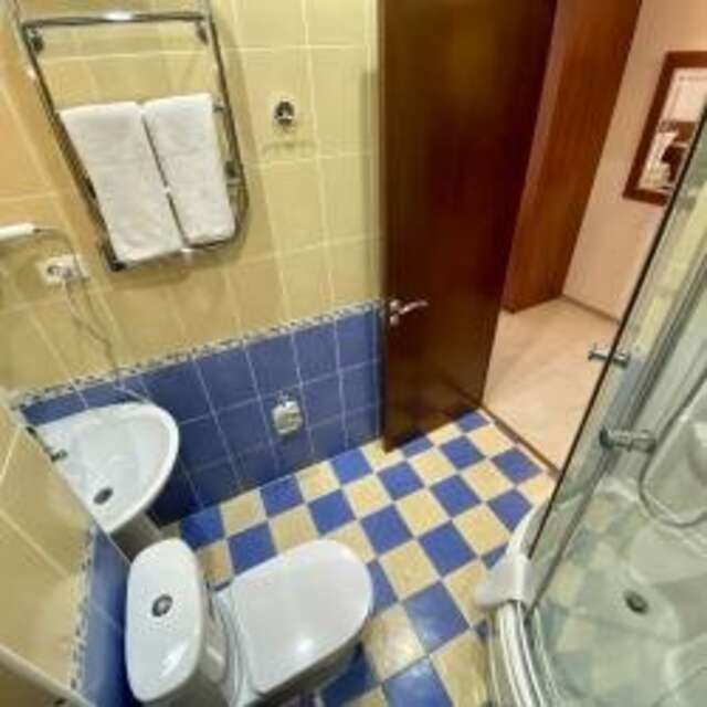 Гостиница Пионер Лоо-80