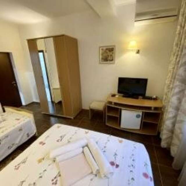 Гостиница Пионер Лоо-64